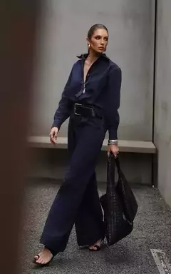 CONJ.CAMISA OVERSIZED E CALÇA PANTALONA - comprar online
