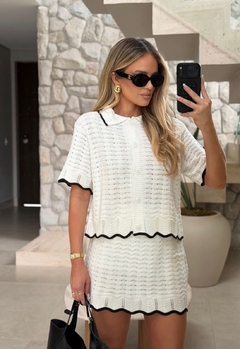 CONJ. CAMISA E SAIA CANELADO EM TRICO - comprar online