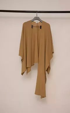 CONJ.REGATA PONCHO E CALÇA RETA - comprar online