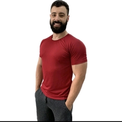 Camiseta Esportiva Masculina - comprar online