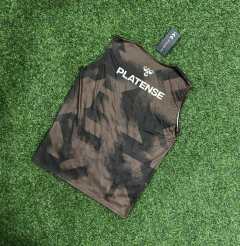 Musculosa Platense en internet