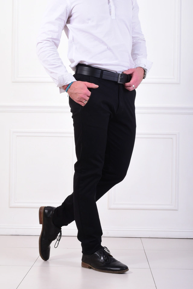 CORTE CHINO NEGRO