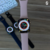 W29 PRO - MICROWEAR| FUNÇÃO DOIS GESTOS, 1G DE MEMÓRIA E CAPINHA DE BRINDE. na internet
