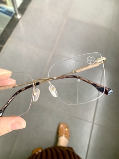 Clover Grau três peças Dourado na internet