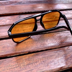 Clover Aviator acetato preto lentes laranjas - Óticas Clover