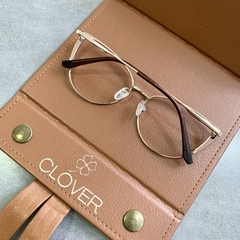 Clover Grau Metal dourado gatinho Nude