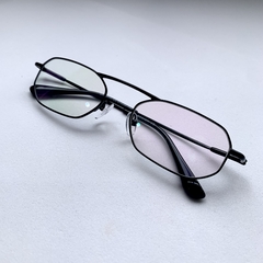 Armação de grau mini aviator Metal preto - Óticas Clover