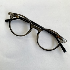 Armação de grau acetato round cinza - Óticas Clover
