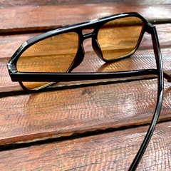 Clover Aviator acetato preto lentes amarelas na internet
