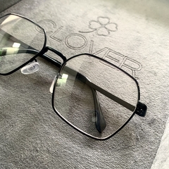 Clover Grau Metal square preto - loja online