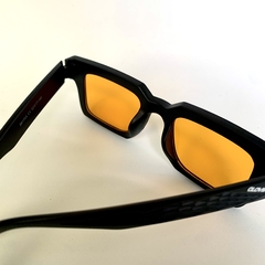 Clover casual acetato preto fosco retangular lentes amarelas - loja online