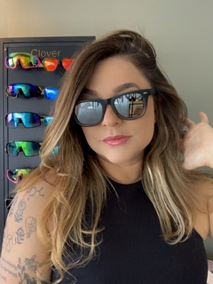 Clover Sports square espelhado cinza - comprar online