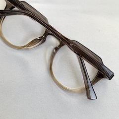 Armação de grau acetato oversized degrade cinza - Óticas Clover