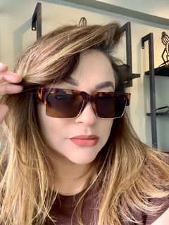 Clover Minimalist Acetate tortoise na internet