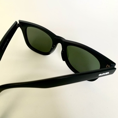Clover casual acetato preto fosco quadrado