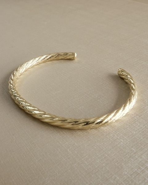 BRACELETE TORCIDO
