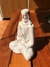 Jesus meditando - Manto com detalhes Marron - comprar online