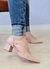 Scarpins confort com pirâmide Material com croco Detalhe com fivela 34 ao 40 Salto bloco 5 cm R$109.90 na internet