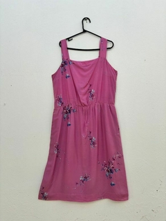 Vestido rosa floral acinturado evasê francês * G