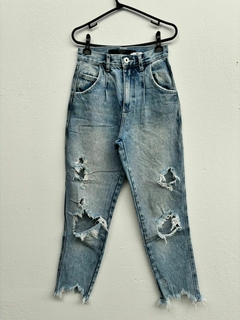 Calça jeans mom destroyed Youcom *perfeita* PP/P brechó