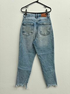 Calça jeans mom destroyed Youcom *perfeita* PP/P brechó na internet