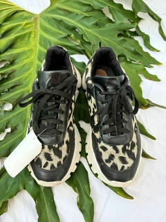 Tênis plataforma animal print prateado fashionista * Nº 36 na internet