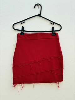 Saia esportiva vermelha moletinho Calvin Klein *importada* Nº PP na internet