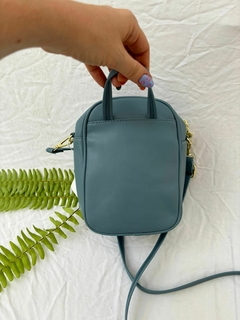 Bolsa transversal azul clara média *nova na etiqueta* - loja online