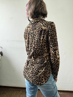Camisa manga longa onça animal print * P/M - comprar online