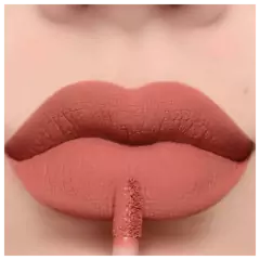Batom Líquido Matte Mari Maria - Hazel Nude - D b 
