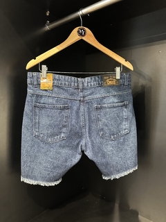 Bermuda Jeans na internet