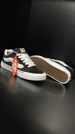 Vans Knu na internet