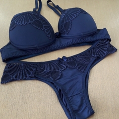 Conjunto Liso com Renda e Bojo - comprar online