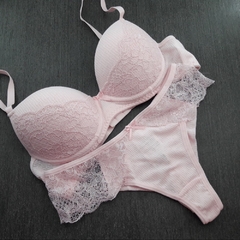 Conjunto com Bojo e Fio Duplo