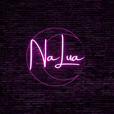 Na Lua