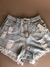 Short Jeans desfiado com corrente