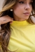 T-shirt Gola Alta Amarelo Bebê na internet