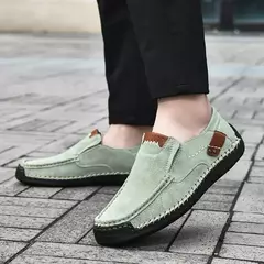 Imagem do Sapatos masculinos casuais confortáveis deslizamento em mocassins de couro apar