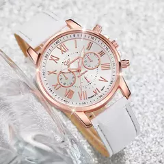 3/5 PCS Relógio Feminino Moda Roma Dial Pulseira de Couro Relógios de Quartzo - loja online