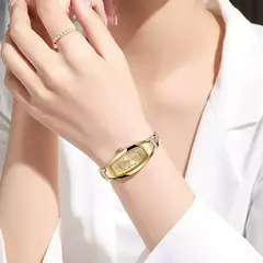 Nova moda de luxo tonneau pulseira relógios para mulher cristal aço inoxidáve