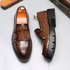 Moda masculina sapatos casuais de couro masculino clássico estilo britânico mo - comprar online