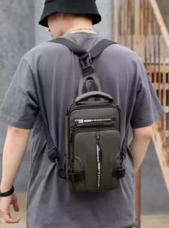 Homens de náilon mochila peito pacote ombro com porta carregamento usb viagem m - comprar online