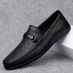 2022 novos mocassins pretos de couro masculino alta qualidade designer sapatos m na internet