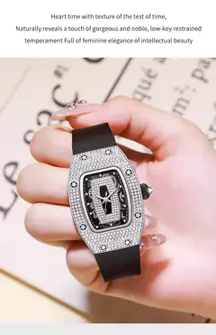 Nova moda de luxo tonneau pulseira relógios para mulher cristal aço inoxidáve - comprar online