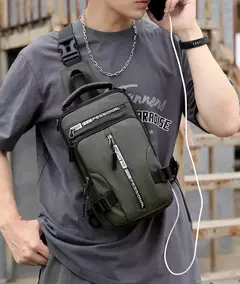 Homens de náilon mochila peito pacote ombro com porta carregamento usb viagem m - Show Drop