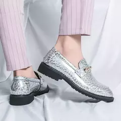 Sapatos de couro brilhantes para homens, mocassins luxuosos, sapatos de banquete - loja online