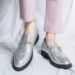 Sapatos de couro brilhantes para homens, mocassins luxuosos, sapatos de banquete - loja online