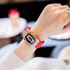 Nova moda de luxo tonneau pulseira relógios para mulher cristal aço inoxidáve - loja online