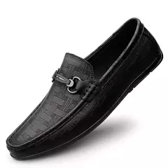 2022 novos mocassins pretos de couro masculino alta qualidade designer sapatos m na internet
