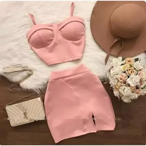 Conjunto cropped e saia neoprene tam unico